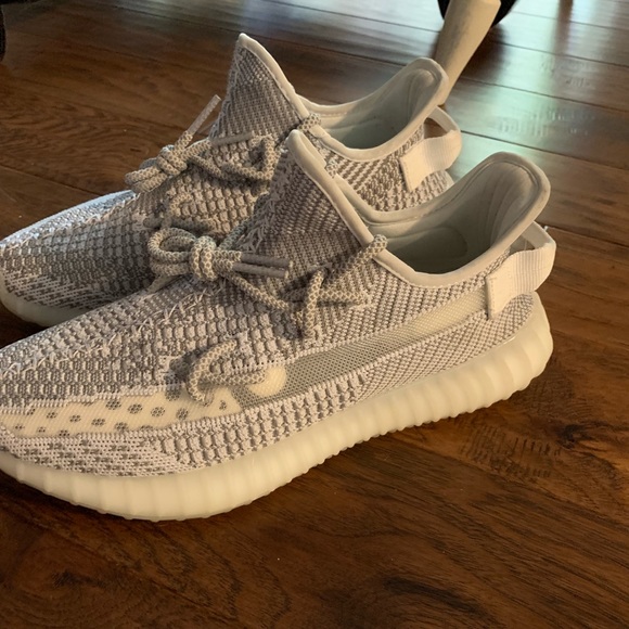 Yeezy Static’s - Picture 3 of 3